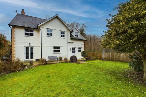 5 bedroom detached house for sale, Lower Station Road, Clydach, NP7