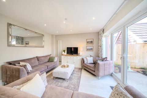4 bedroom detached house for sale, Caldicot NP26