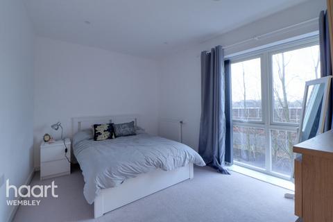 2 bedroom apartment for sale, Cricklewood