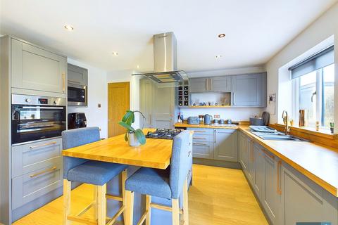 2 Lingfield Drive, Doncaster, DN5 8UE