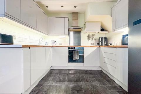 62 Cavendish Road, Patchway, Bristol, BS34 5HJ
