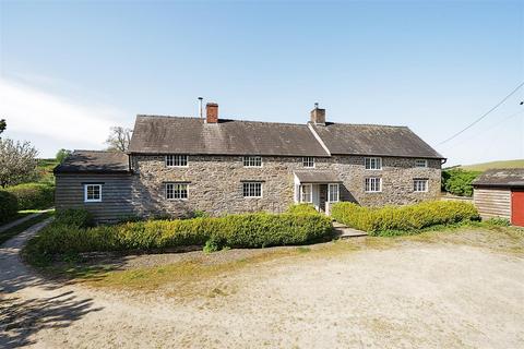 4 bedroom country house for sale, Little Hobarris Farm, Chapel Lawn, Bucknell, SY7 0BX