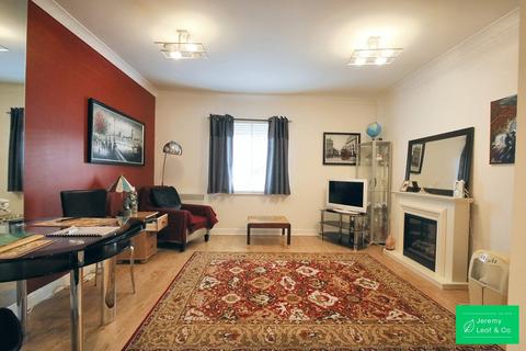 1 bedroom apartment for sale, High Road, London, N12