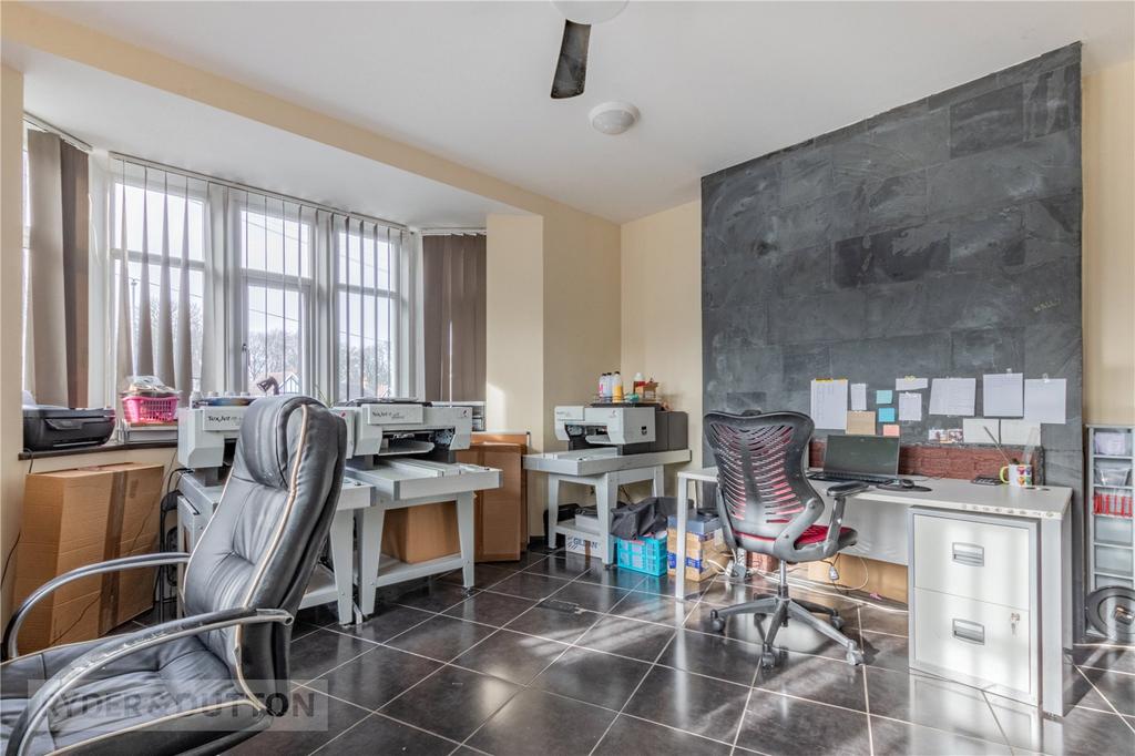 Bedroom/Reception