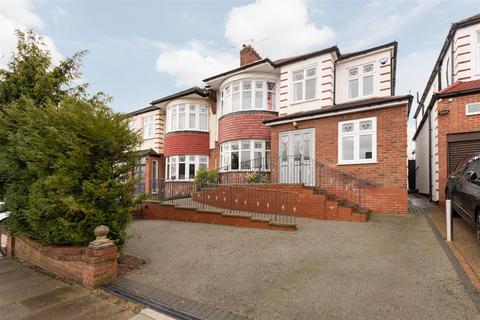 4 bedroom semi-detached house for sale, Oakwood Avenue, London N14