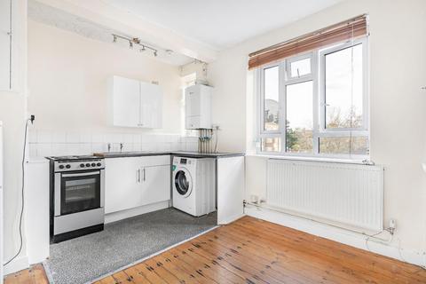 1 bedroom apartment to rent, Tulse Hill, London