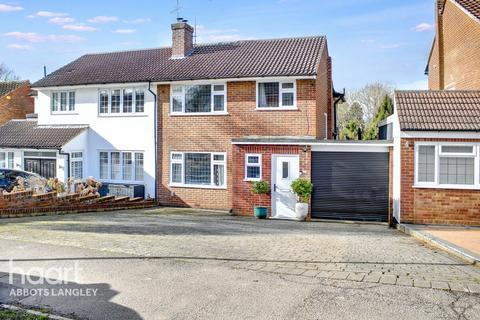 4 bedroom semi-detached house for sale, Manor House Gardens, Abbots Langley