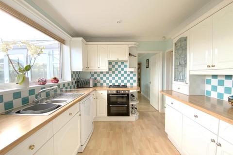 4 bedroom semi-detached house for sale, Pearson Road, Cleethorpes