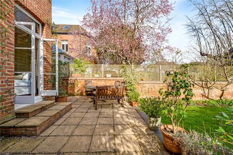 undefined, Waldegrave Gardens, Strawberry Hill, Twickenham, TW1