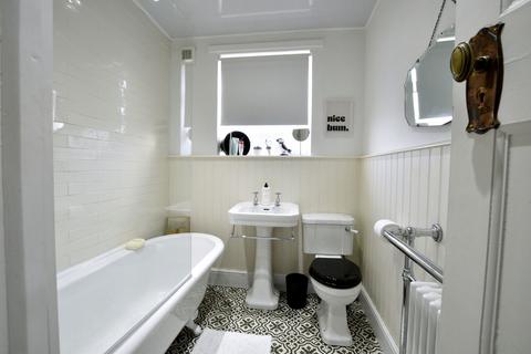 3 Cuthbert Street, Marley Hill, Newcastle Upon Tyne, NE16 5DP