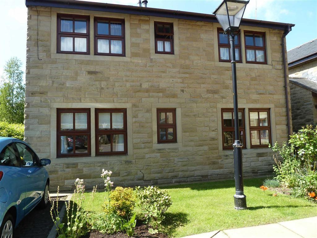 Outram Mews, Uppermill, SADDLEWORTH, OL3 1 bed retirement property £