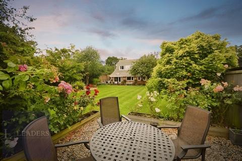 4 bedroom detached house for sale, Braintree Road, Gosfield, Halstead