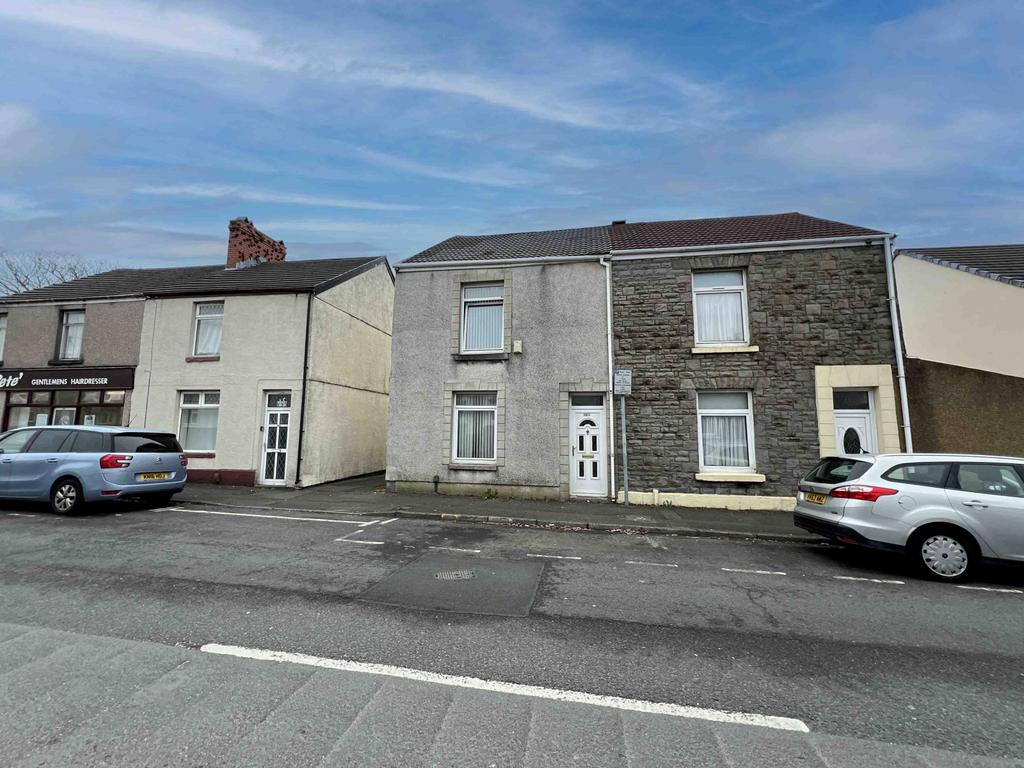 3 Bedroom split levelled semi detached home