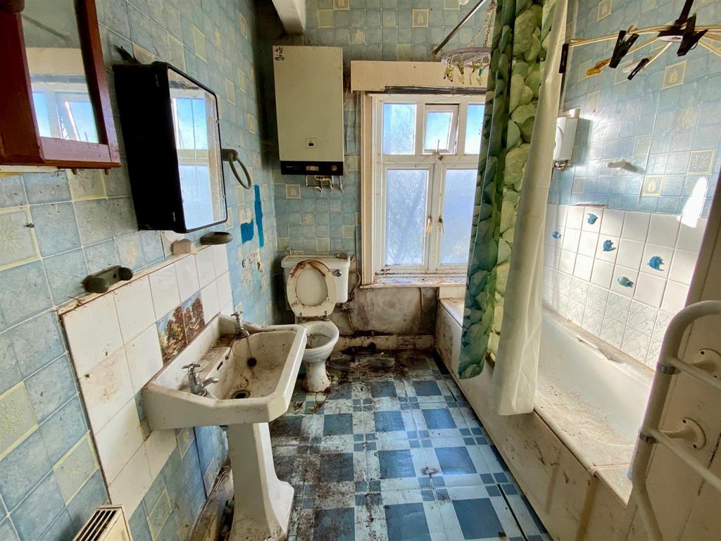 Bathroom front.jpg