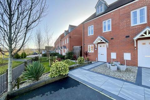 3 bedroom semi-detached house for sale, Heol James Gravell, Llanelli