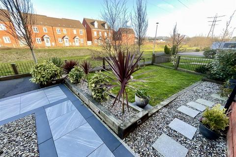 3 bedroom semi-detached house for sale, Heol James Gravell, Llanelli