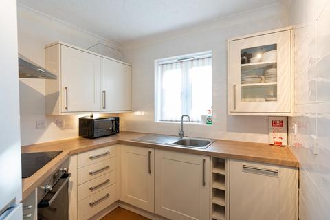 2 bedroom retirement property for sale, London Road, Headington, OX3