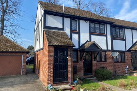 1 bedroom flat for sale, Kings Chase, East Molesey