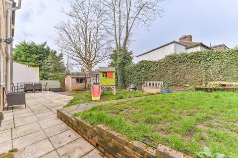 10 Spa Close, London, SE25 6DS