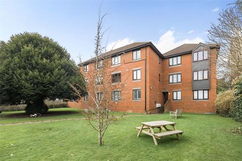 1 bedroom flat for sale, Hook Road, Surbiton KT6