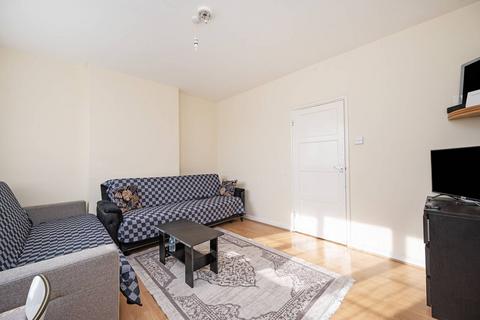 1 bedroom flat for sale, Mayfield Close, Dalston, London, E8