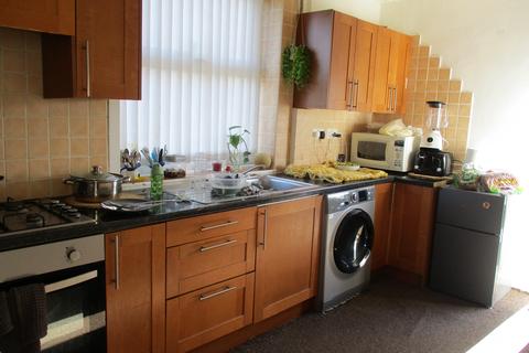 18 Grasmere Road, Swinton, Manchester, M27 5WR