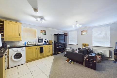 2 bedroom flat for sale, Toftmead Close, Toftwood, Dereham