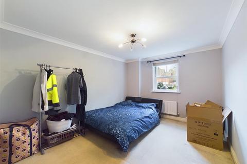 2 bedroom flat for sale, Toftmead Close, Toftwood, Dereham