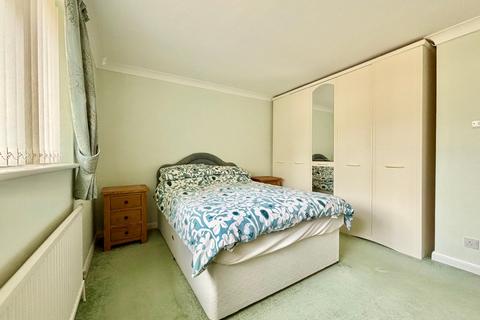26 Links Drive, Bexhill-on-sea, TN40 1TE