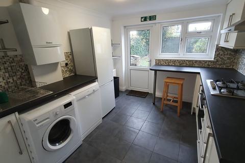 1 bedroom flat to rent, Drakefell Road London SE4 2DS