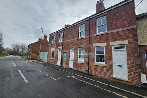 2 bedroom terraced house to rent, North Walls, Stafford, ST16 3AD