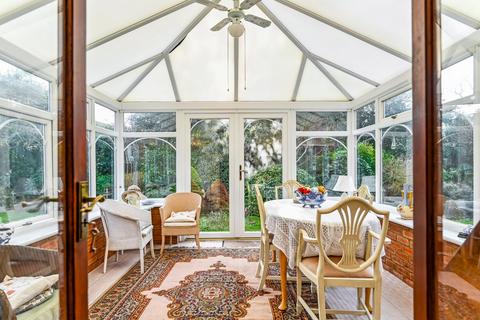 5 bedroom detached house for sale, High Street, Lydd, Romney Marsh, Kent, TN29