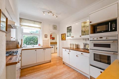 5 bedroom detached house for sale, High Street, Lydd, Romney Marsh, Kent, TN29