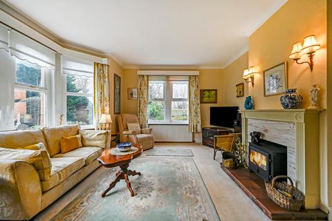 5 bedroom detached house for sale, High Street, Lydd, Romney Marsh, Kent, TN29