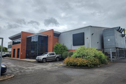 Industrial unit to rent, Premises at Trentham Road, Newstead Industrial  Estate, Stoke-on-Trent, ST4 8HX