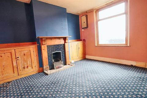 3 bedroom terraced house for sale, Victoria Road, Oulton Broad, Lowestoft