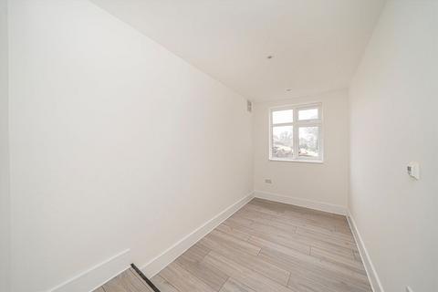 2 bedroom flat for sale, High Street, Hampton Hill TW12