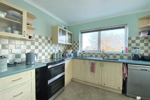 2 bedroom semi-detached bungalow for sale, Glenview Avenue, Pembroke Dock