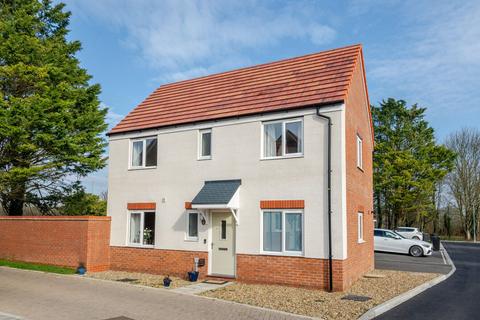 3 bedroom detached house for sale, Ludgershall, SP11 9WG