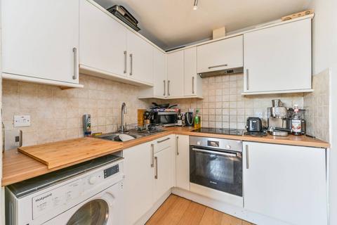 1 bedroom flat to rent, Albany Road, Camberwell, London, SE5