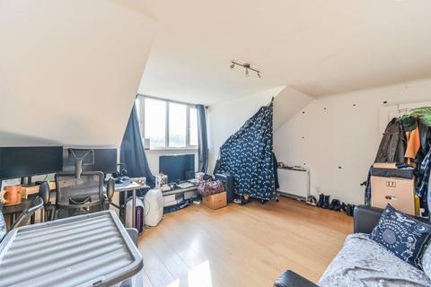 1 bedroom flat to rent, Albany Road, Camberwell, London, SE5