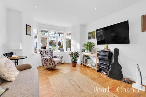 3 bedroom terraced house for sale, Kings Close, London, NW4