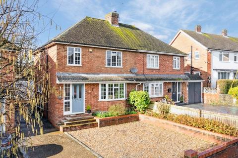79 Chalklands, Bourne End, SL8 5TH