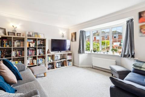 79 Chalklands, Bourne End, SL8 5TH