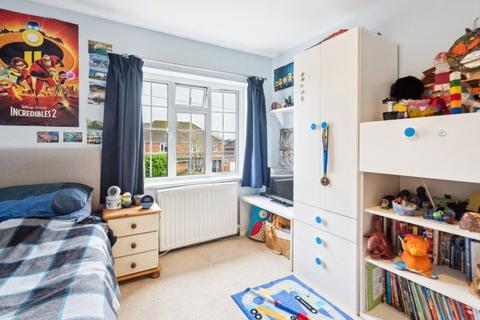 79 Chalklands, Bourne End, SL8 5TH