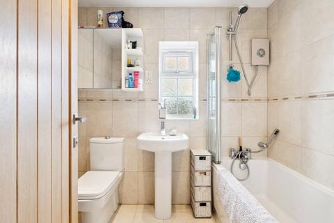 79 Chalklands, Bourne End, SL8 5TH