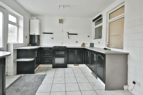 3 bedroom terraced house for sale, Maybury Road, Hull, East Riding of Yorkshire, HU9 3LB