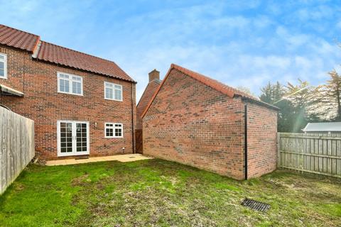 4 bedroom semi-detached house for sale, Forlorns Drive, Driffield YO25