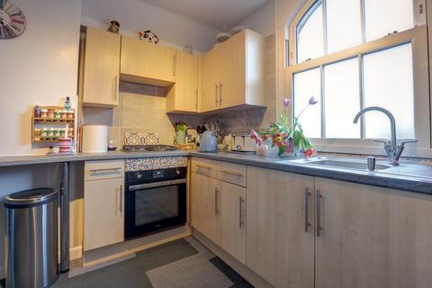 2 bedroom flat for sale, Darcy Court, Blandford Forum