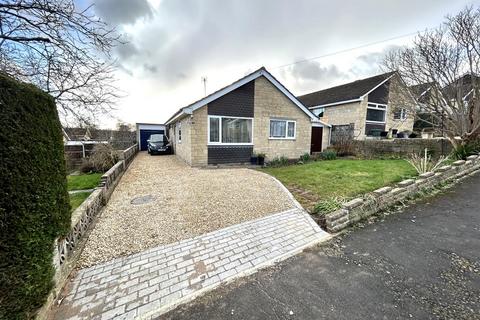 2 bedroom detached bungalow for sale, Matford Hill, Chippenham